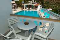 Swimming Pool Saraya Resort