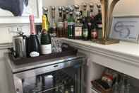 Bar, Cafe and Lounge Tavistock House Hotel