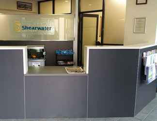 Lobi 2 Shearwater Resort
