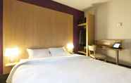 Bedroom 6 B&B Hotel Toulouse Basso Cambo