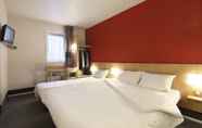 Bedroom 7 B&B Hotel Strasbourg Sud Ostwald