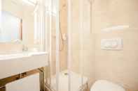 In-room Bathroom B&B Hotel Paris Nord Aulnay-Sous-Bois