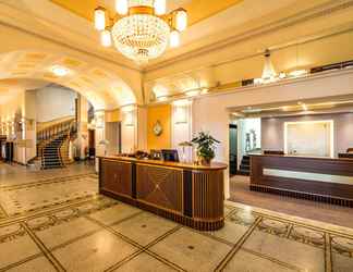 Lobby 2 Penthouse by Art Deco Hotel Montana