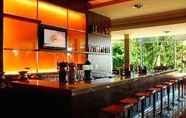 Bar, Kafe dan Lounge 5 Howard Johnson by Wyndham Plaza Hotel Mayorazgo