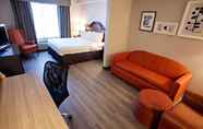 Kamar Tidur 5 Country Inn & Suites by Radisson, Harrisburg West Mechanicsburg