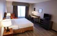 Bedroom 6 Country Inn & Suites by Radisson, Harrisburg West Mechanicsburg