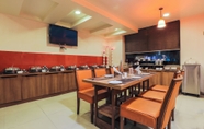 Restoran 3 Hotel Blue Stone - Nehru Place