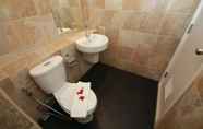 Toilet Kamar 4 Residence SG