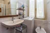 In-room Bathroom Como Vita - Palazzo Carli