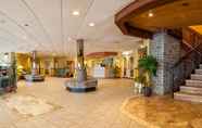 Lobby 5 Travelodge by Wyndham Victoriaville