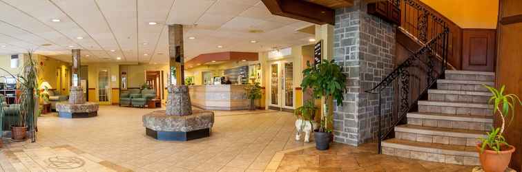 Lobi Travelodge by Wyndham Victoriaville