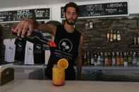 Bar, Cafe and Lounge Armadoros Hotel Ios Backpackers