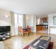 Ruang untuk Umum 2 Marlin Apartments London City - Queen Street