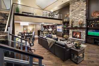 Lobi 4 ClubHouse Hotel & Suites - Fargo