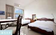 Kamar Tidur 7 Blue Riverside Hotel