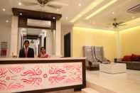 Lobi Hotel Taj Villa Agra