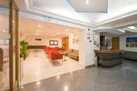 Lobby Hostal Residencia Adelino