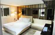 Bedroom 2 Nox Hotel