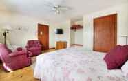 Kamar Tidur 3 Bayview Pines Country Inn