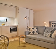 Common Space 3 Lisbon Five Stars Apartments Combro 77