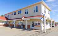 Exterior 4 Coastal Inn Antigonish