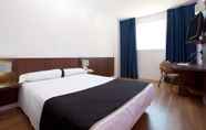 Bedroom 6 Hotel Olympia Universidades