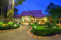 Exterior Khaolak Bay Front Resort