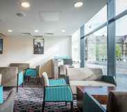 Bar, Cafe and Lounge 2 Holiday Inn Express Middlesbrough - Centre Square, an IHG Hotel