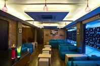 Bar, Kafe, dan Lounge Pipal Tree Hotel