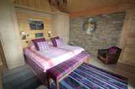 Bedroom Hostellerie de l'Ardève