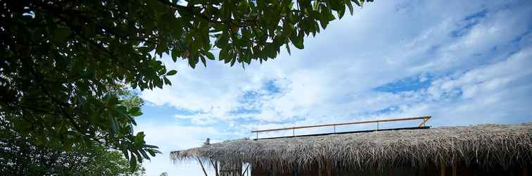 Bên ngoài Yathra Houseboat by Jetwing