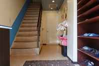 Lobby Tsubame Guesthouse – Hostel