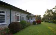 Exterior 4 Mountbatten Bungalow