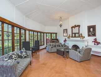 Lobby 2 Mountbatten Bungalow