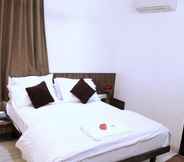 Kamar Tidur 3 Hotel Grand Ambience