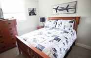 Bedroom 3 Corporate Suites of Calgary - Sunnyside