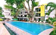 Kolam Renang 6 Angelyn's Dive Resort
