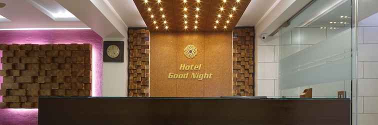 Lobi Hotel Good Night