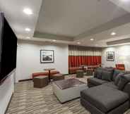 Lobby 5 Microtel Inn & Suites by Wyndham Kitimat