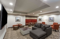 Lobby Microtel Inn & Suites by Wyndham Kitimat