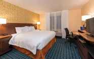 Bedroom 7 Fairfield Inn & Suites Atmore
