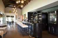 Quầy bar, cafe và phòng lounge Mont Rochelle Hotel & Vineyard