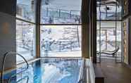 สระว่ายน้ำ 2 La Vue - Zermatt Luxury Living Appartements