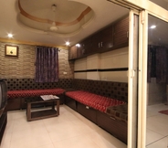 Entertainment Facility 5 Hotel Kanchan Palace