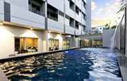 Swimming Pool 2 Argus Hotel Darwin