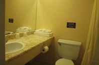 In-room Bathroom Motel Beloeil
