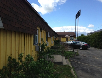 Exterior 2 Motel Beloeil