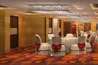 Functional Hall Lemon Tree Hotel Vadodra