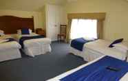 Kamar Tidur 7 The Atherstone Red Lion Hotel