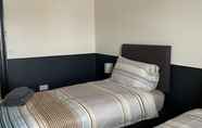 Bedroom 6 Brinkburn Serviced Apartments